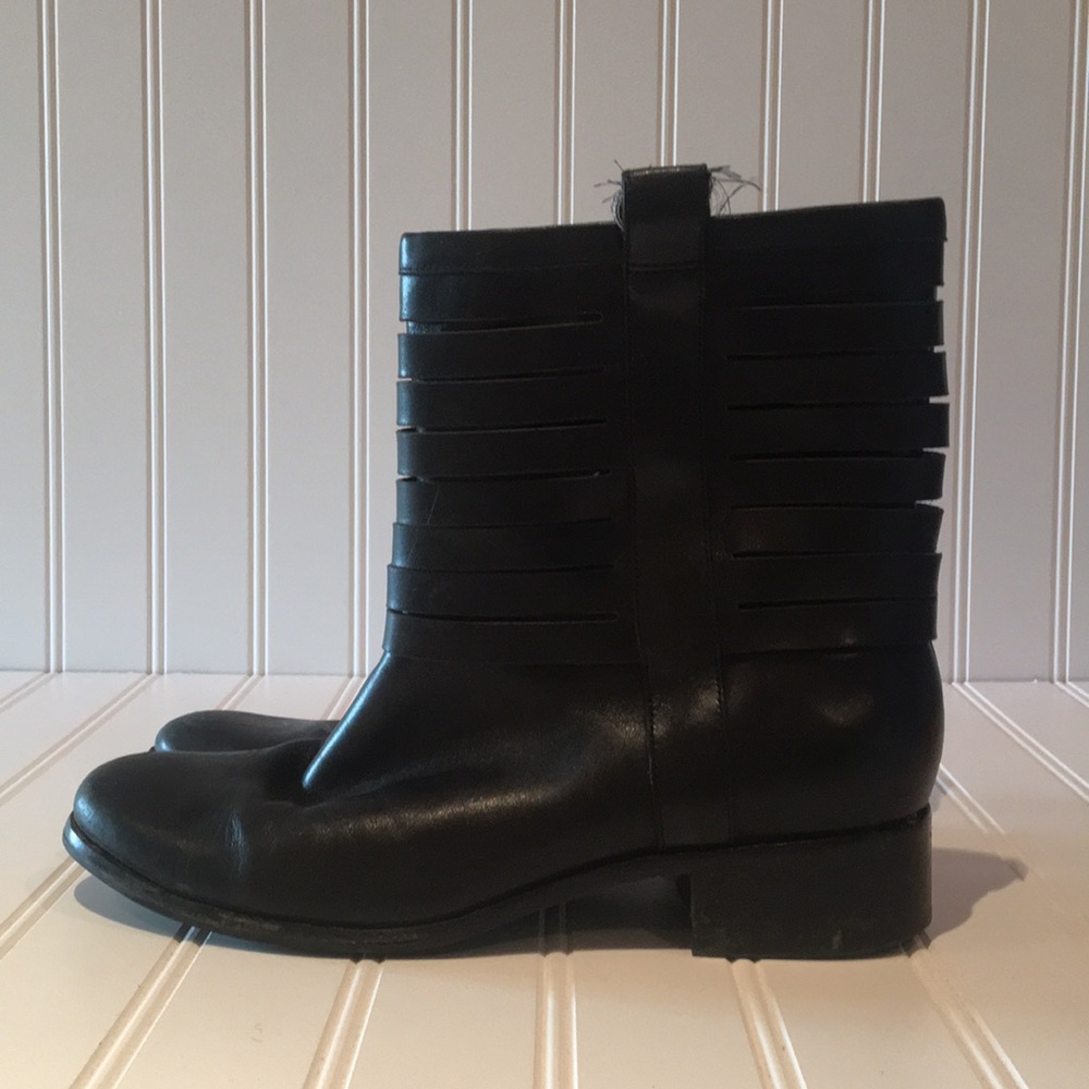 Cole Haan Black Leather Boots sz 37